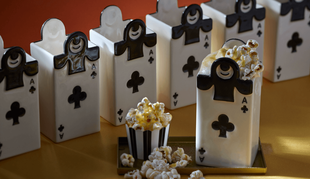 Sea Port Hotel Fantastic Tea room popcorn